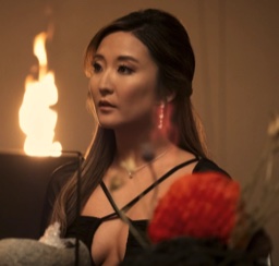 Naomi in Beef