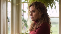 Laurie Garvey in The Leftovers